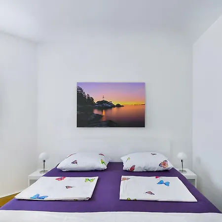 Kresic Apartment *
