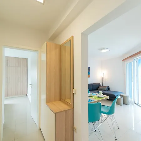 Kresic Apartment Vir